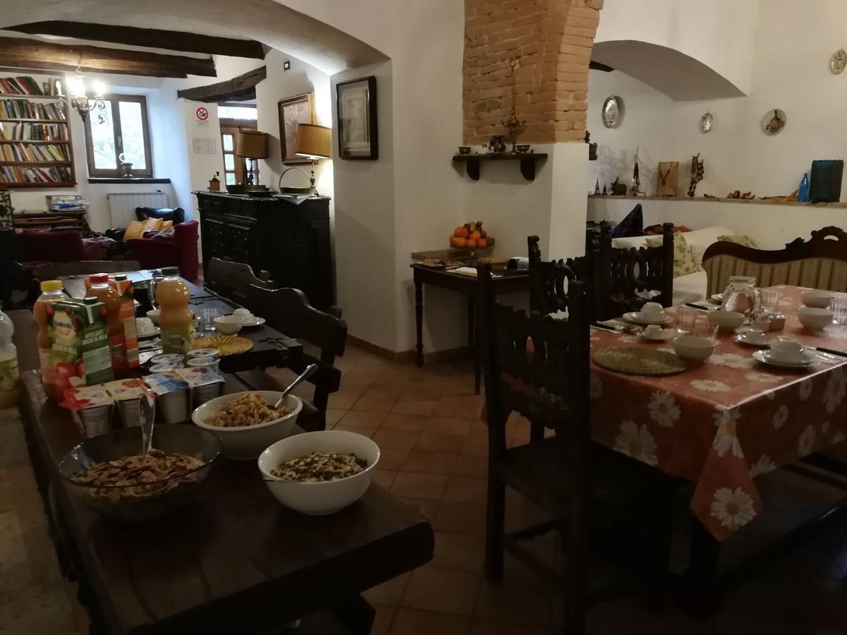 Agriturismo Corvaia Radicofani Exterior foto